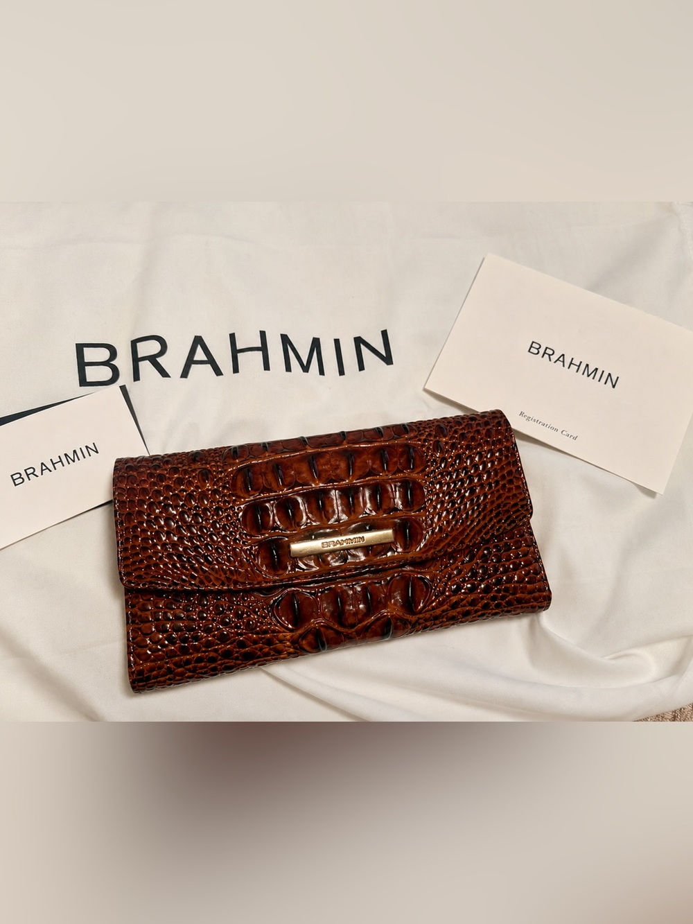Brahmin Melbourne Croc Embossed Leather Wallet Cognac Brown EUC